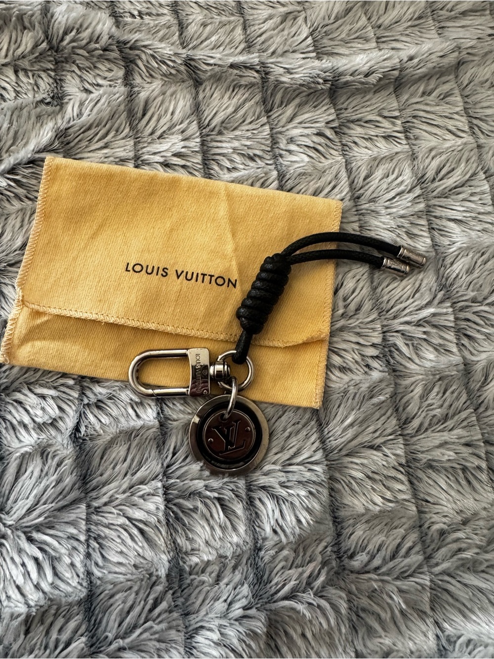 Unisex Louis Vuitton Leather Rope Bag Charm & Key Holder